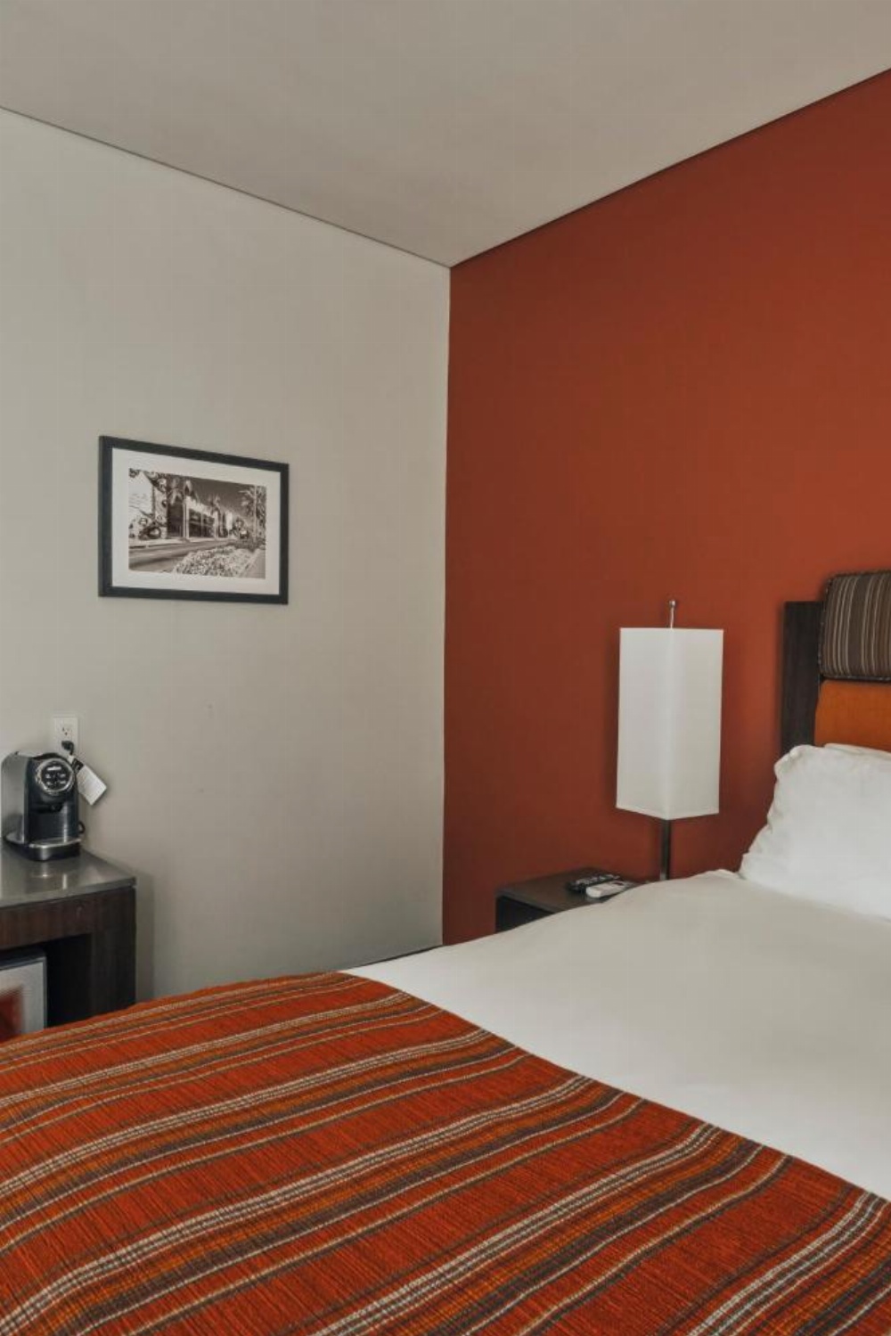 SIRTAJ – Beverly Hills Image 16