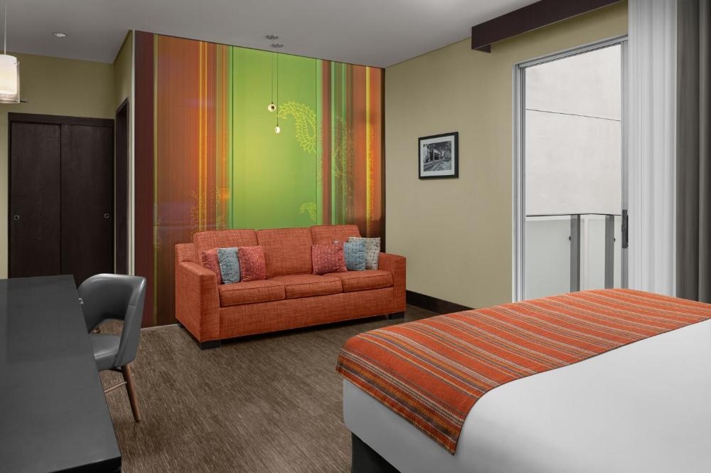 SIRTAJ – Beverly Hills Image 63