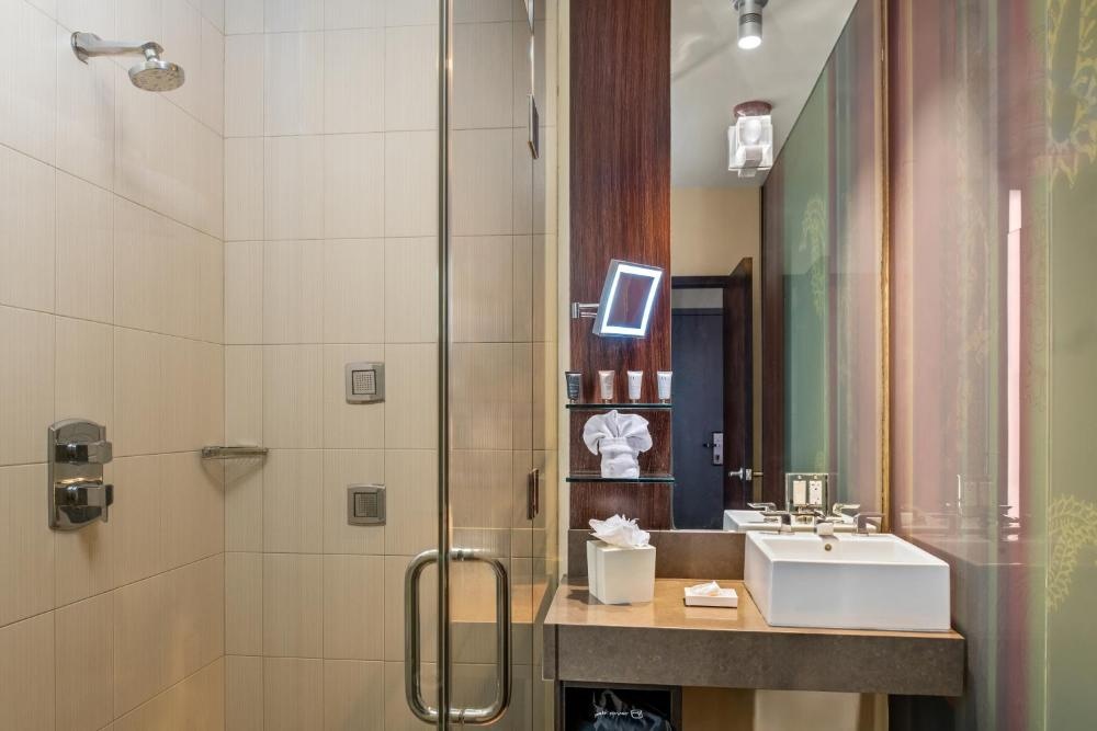 SIRTAJ – Beverly Hills Image 7